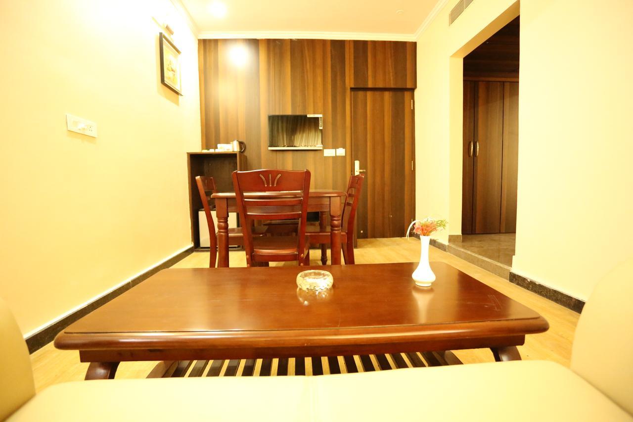 Kamlesh Continental Hotell Angul Rom bilde